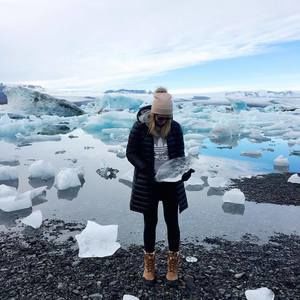 Meet your Posher, Kayla